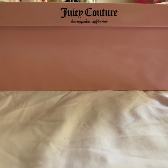 Juicy Couture Furry Slingbacks - Picture 2 of 5
